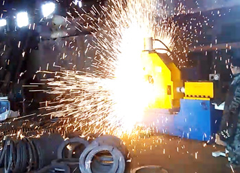 安嘉法蘭閃光對焊機華陽重工機械現場案例 安嘉法蘭閃光對焊機華陽重工機械現場案例